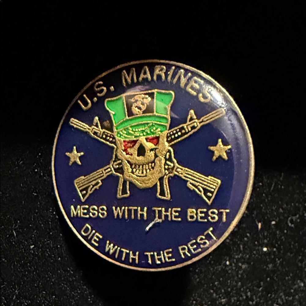 MESS WITH THE BEST DIE LIKE THE REST HAT PIN US MARINES USMC
